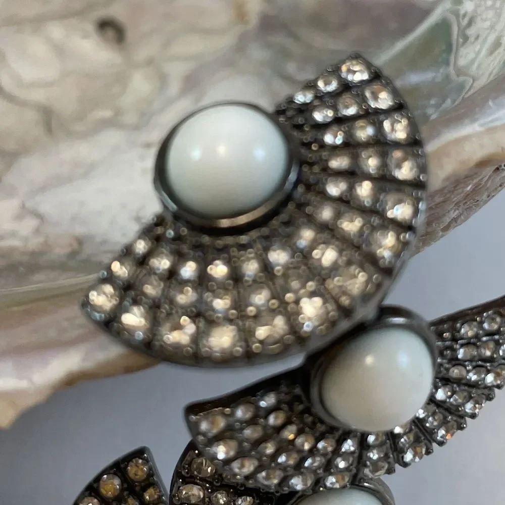BAUBLEBAR Fan Panels Bracelet Women’s Dark Silver Tone White Lucite And Crystals